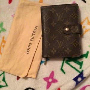 💯 % Authentic PASSPORT WALLET